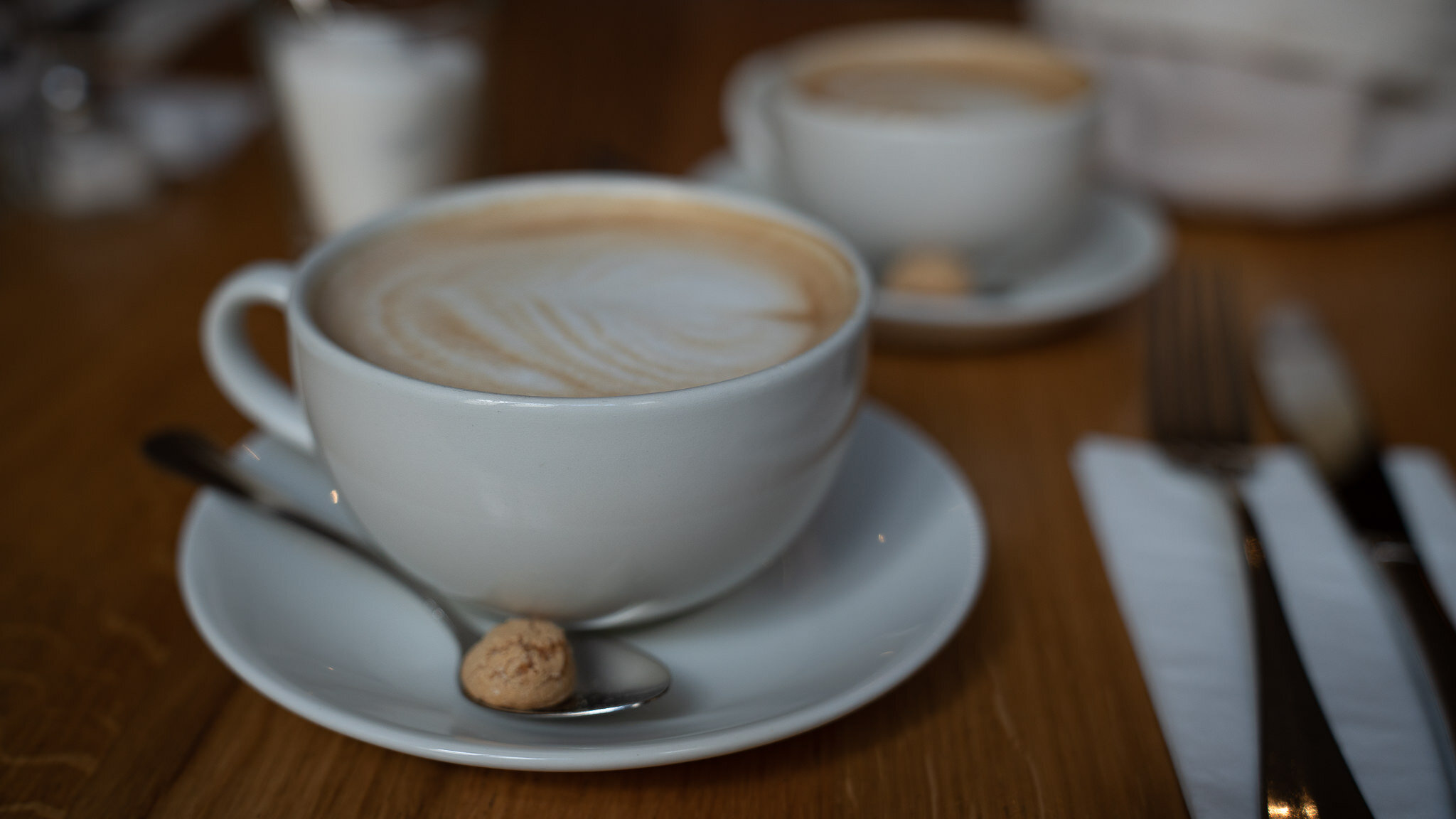 Milchkaffee und Cappuccino