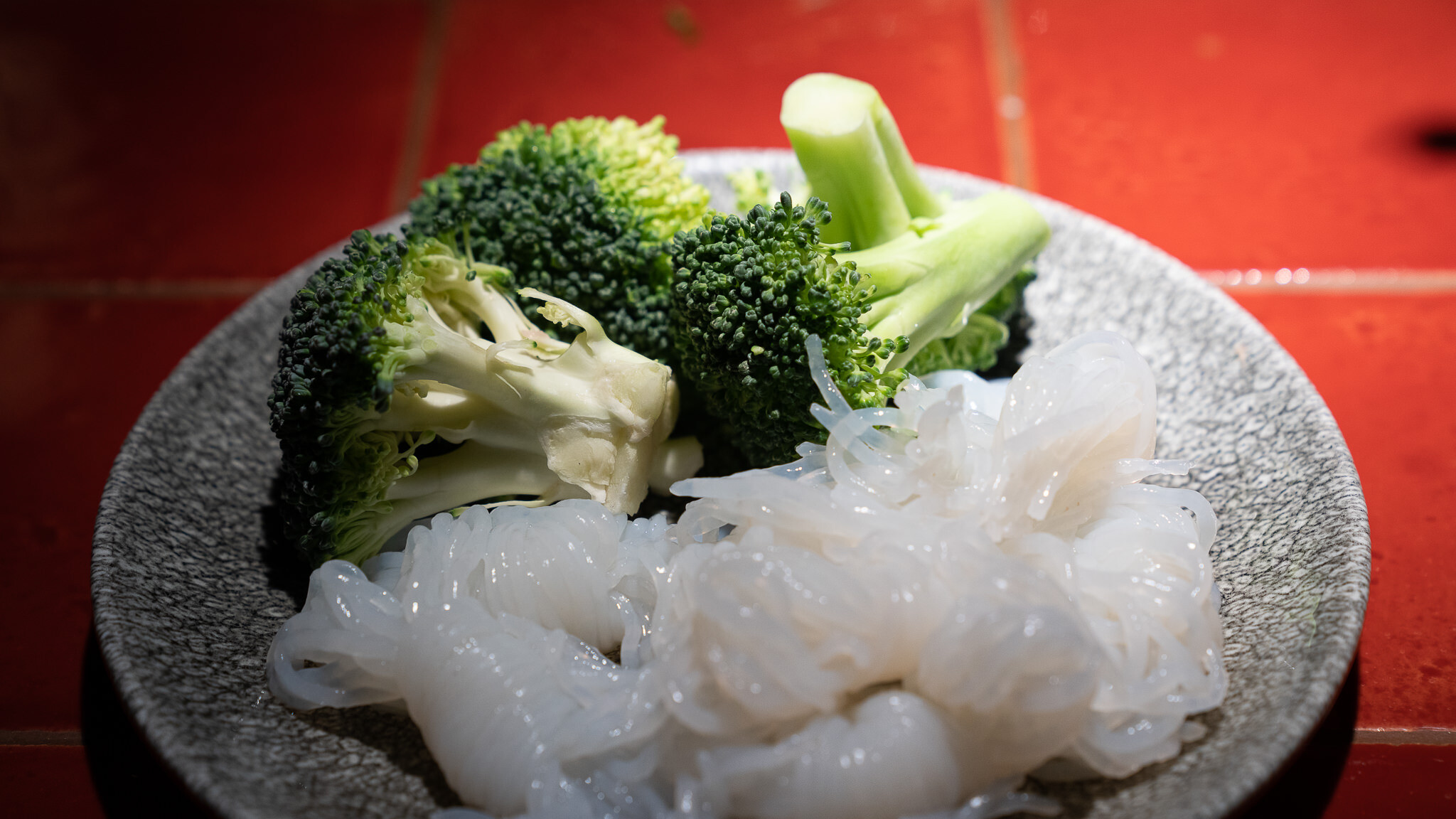 Yuho Yam Nudel und Broccoli im CHOIS Hotpot & Lounge