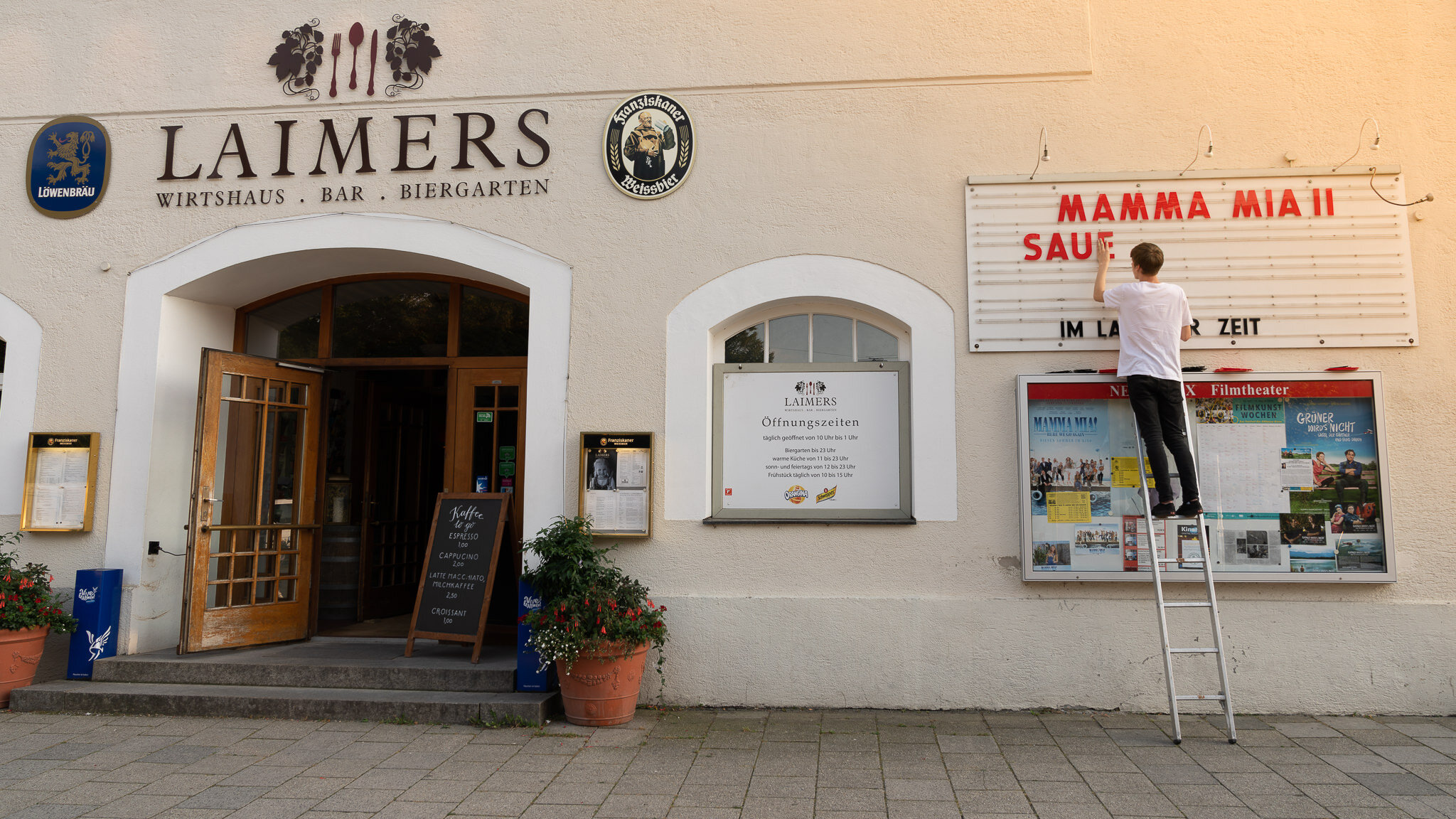 Laimers Eingang und Kino